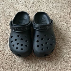 Like-new slip on crocs